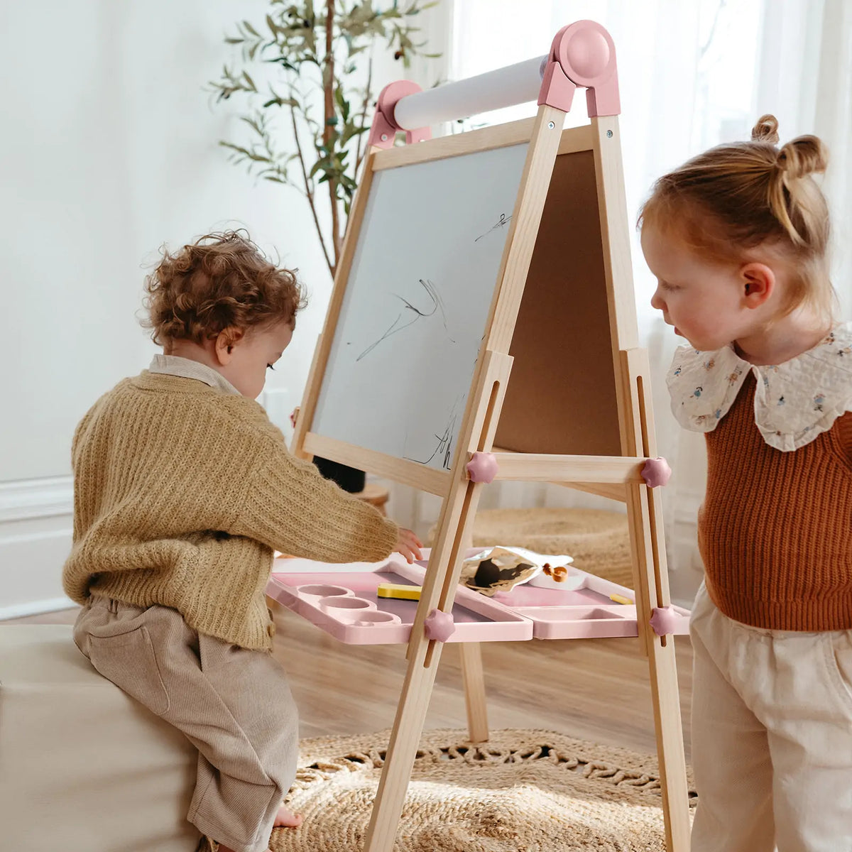 Tiny Land® Magnitales Easel for Kids - Pink - Tiny Land INC